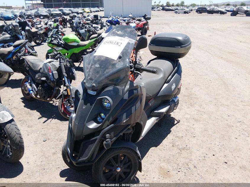 2009 PIAGGIO MP3 BIKE 1