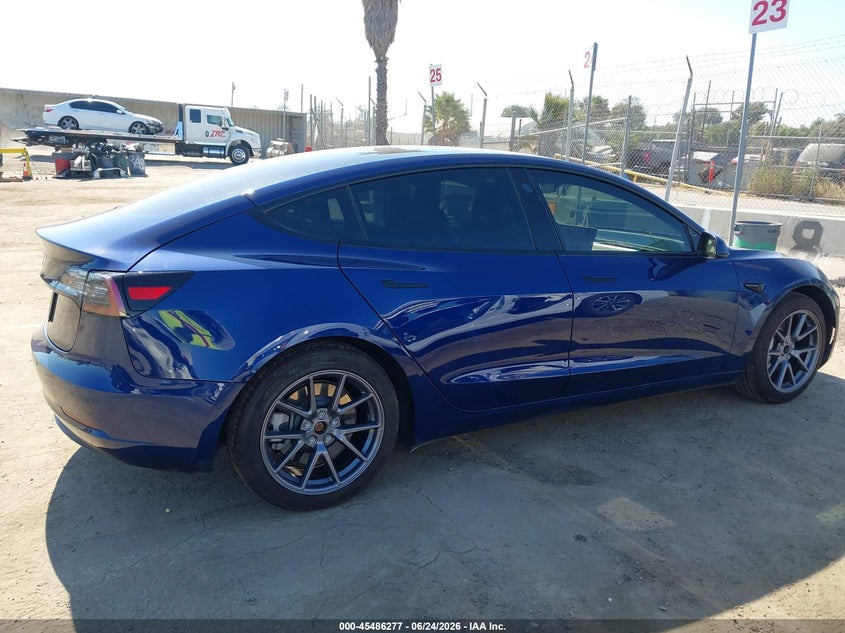 AtlanticExpress - Tesla Model 3