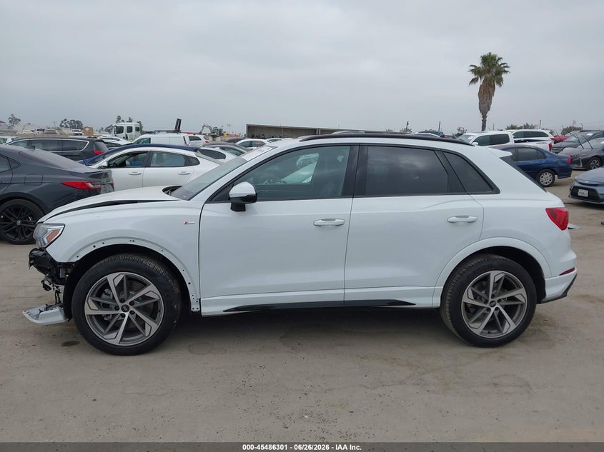 2025 Audi Q3 Premium 45 Tfsi S Line Quattro Tiptronic VIN: WA1DECF32S1110321 Lot: 45486301