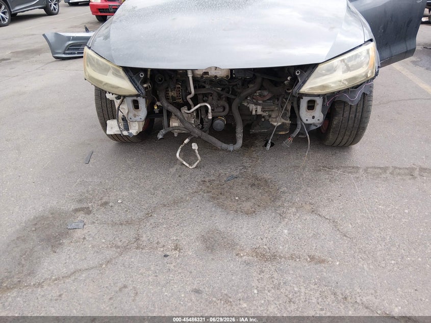 2016 VOLKSWAGEN JETTA auction photo 6