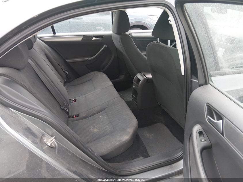 2016 VOLKSWAGEN JETTA auction photo 8