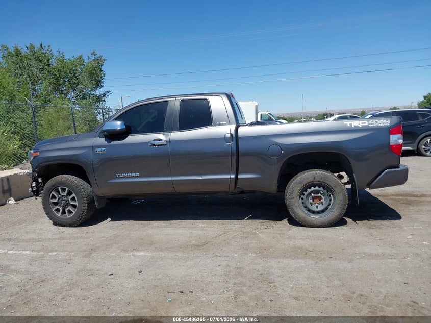 TOYOTA TUNDRA - zdjęcie 13