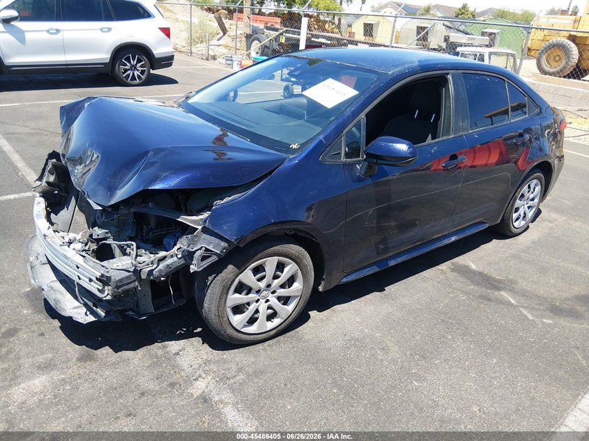 2020 Toyota Corolla, Front End, IAAI, VIN 5YFEPRAE6LP103921 — photo 2