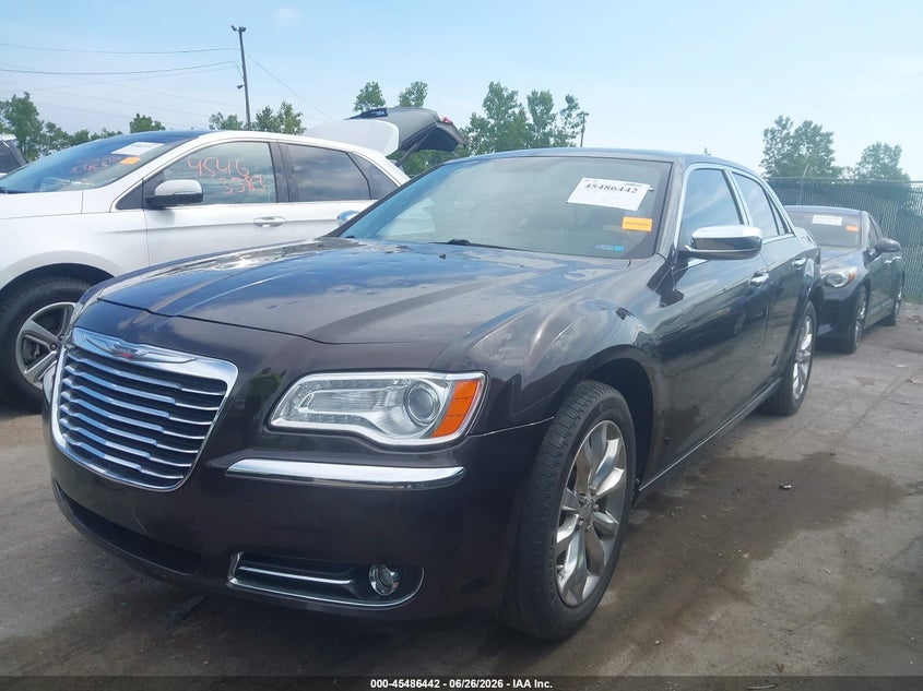 Vin: 2c3ccakt1dh619083, lot: 45984617, chrysler 300c awd 20132