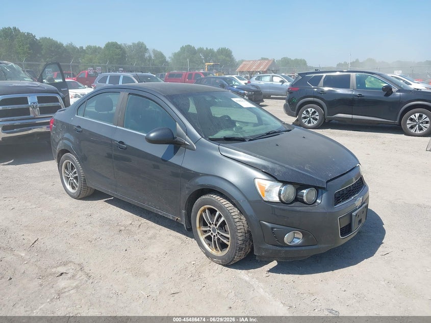 2014 CHEVROLET SONIC auction photo 1
