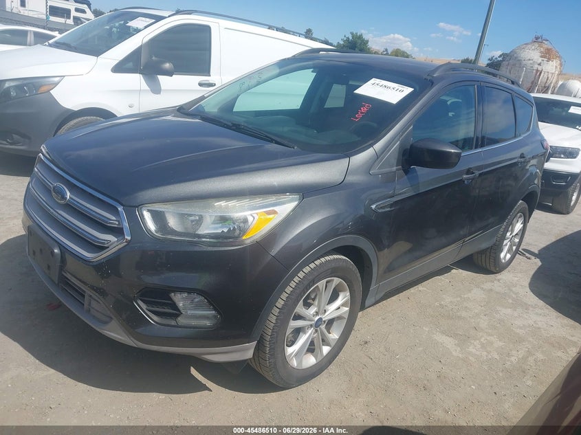 2018 Ford Escape Se 1FMCU9GD5JUA10768 photo 1