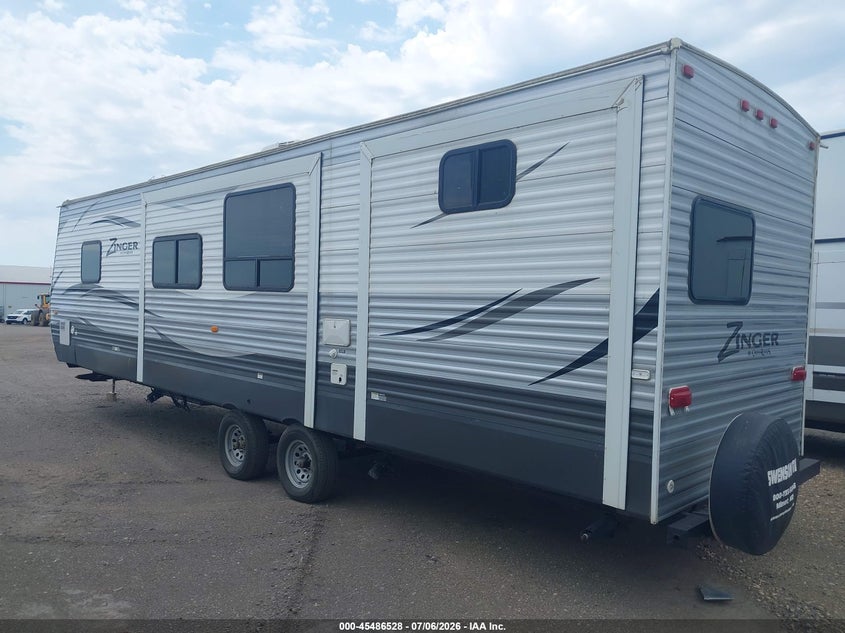 2016 CROSSROADS ZINGER ZT328S auction photo 3