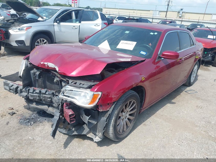 2013 CHRYSLER 300 auction photo 2
