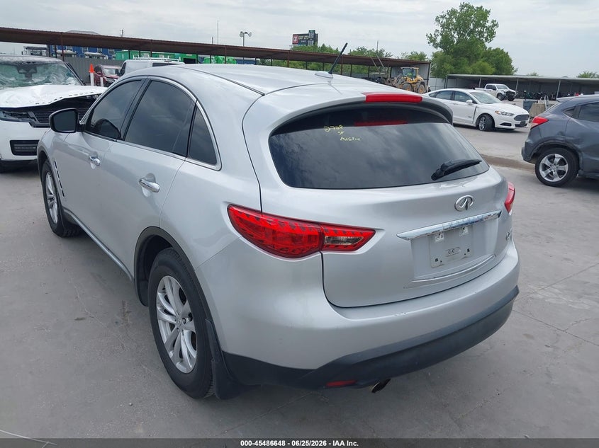 2016 INFINITI QX70 auction photo 3