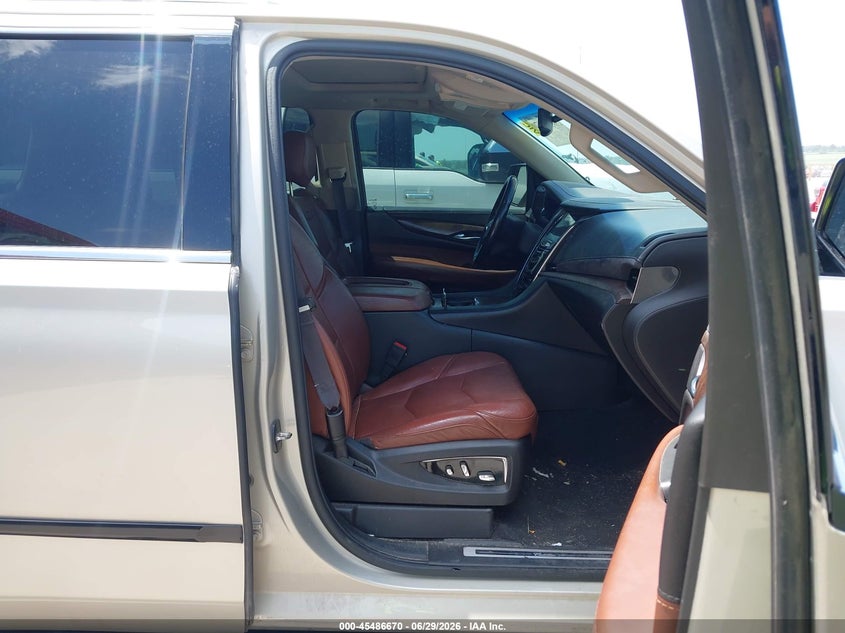 2015 CADILLAC ESCALADE ESV auction photo 5