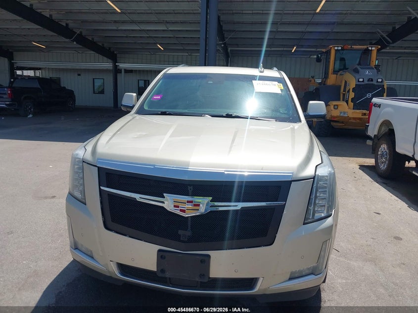 2015 CADILLAC ESCALADE ESV auction photo 6