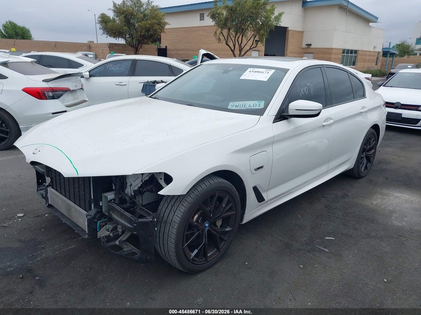 2023 BMW 530E auction photo 2