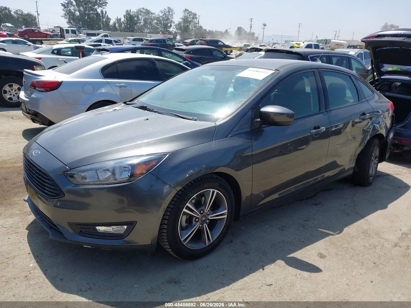 Vin: 1fadp3fe3jl209062, lot: 45984867, ford focus se 20182