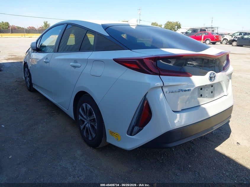2022 TOYOTA PRIUS PRIME auction photo 3