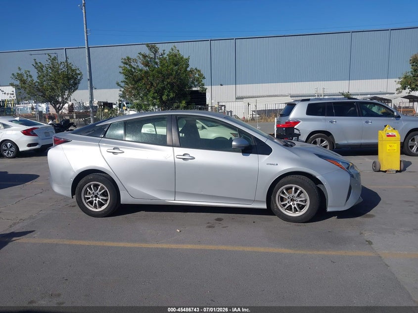 TOYOTA PRIUS - zdjęcie 13