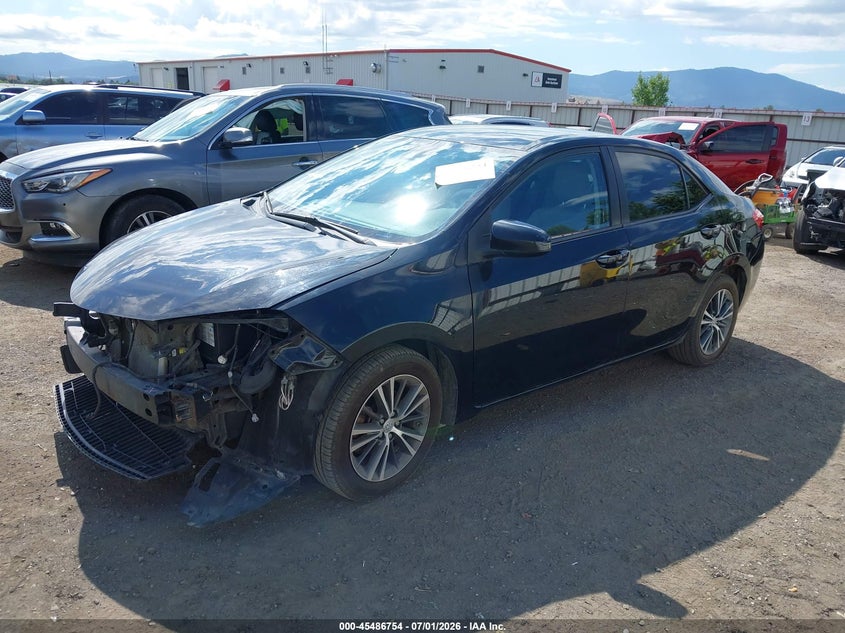 2018 Toyota Corolla Le 2T1BURHE7JC062813 photo 1