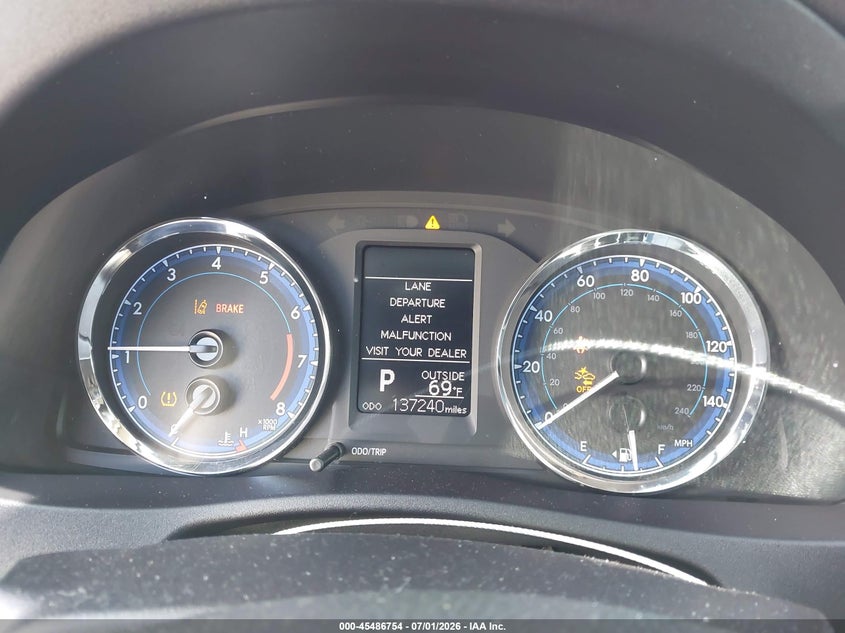 2018 TOYOTA COROLLA SEDAN 1.8L I-4 DOHC, VVT, 132HP