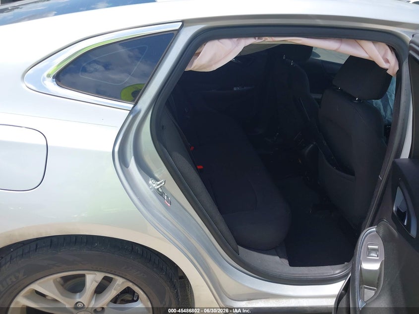 2016 CHEVROLET MALIBU auction photo 8