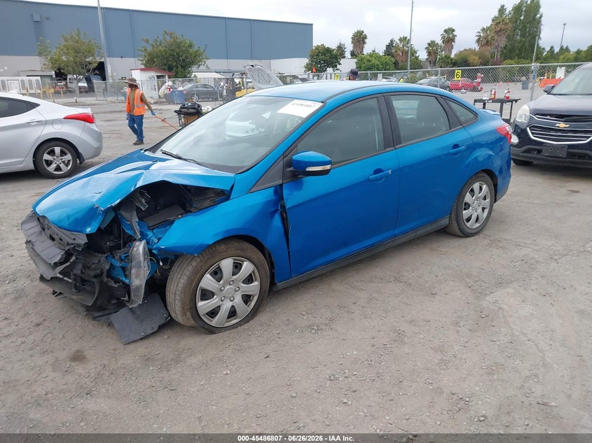 Vin: 1fadp3f25el355698, lot: 45984982, ford focus se 20142