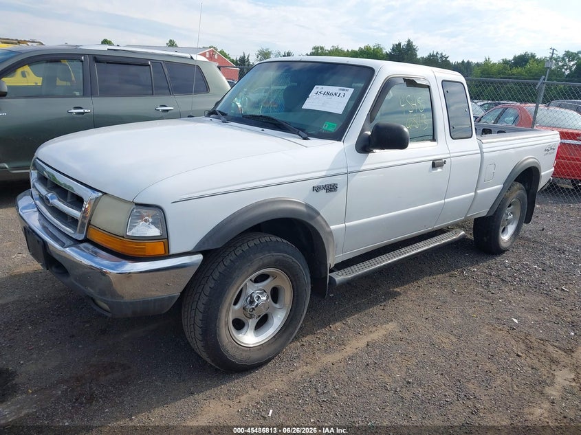 2000 Ford Ranger, Звичайний знос, IAAI, VIN 1FTZR15X6YTA23351 — фото 2