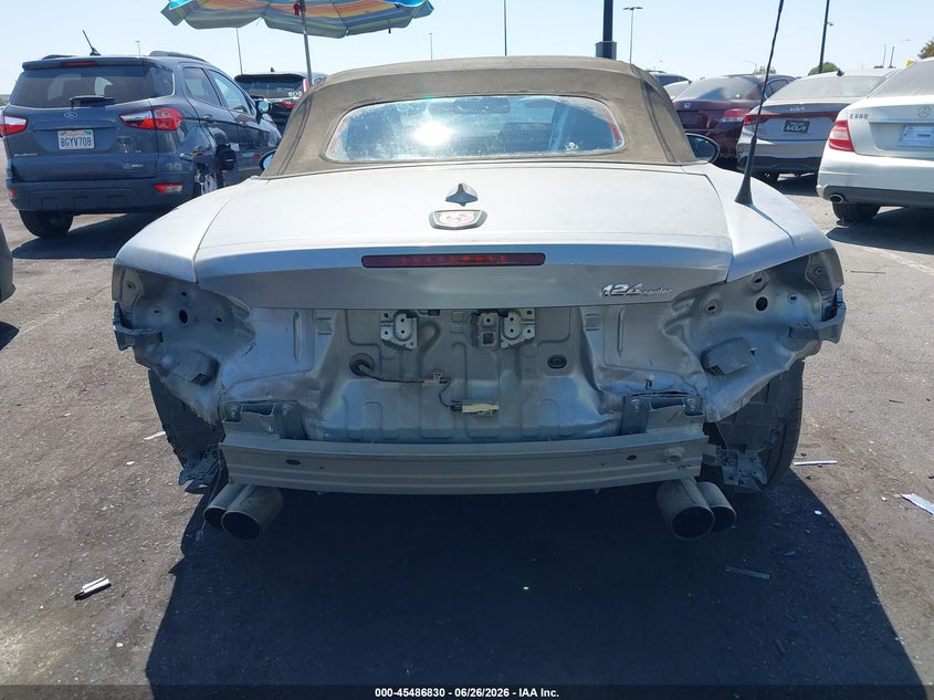 2017 FIAT 124 SPIDER auction photo 6