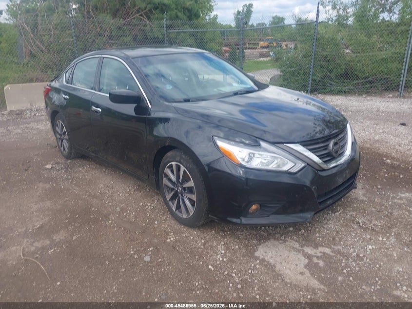 2017 NISSAN ALTIMA auction photo 1