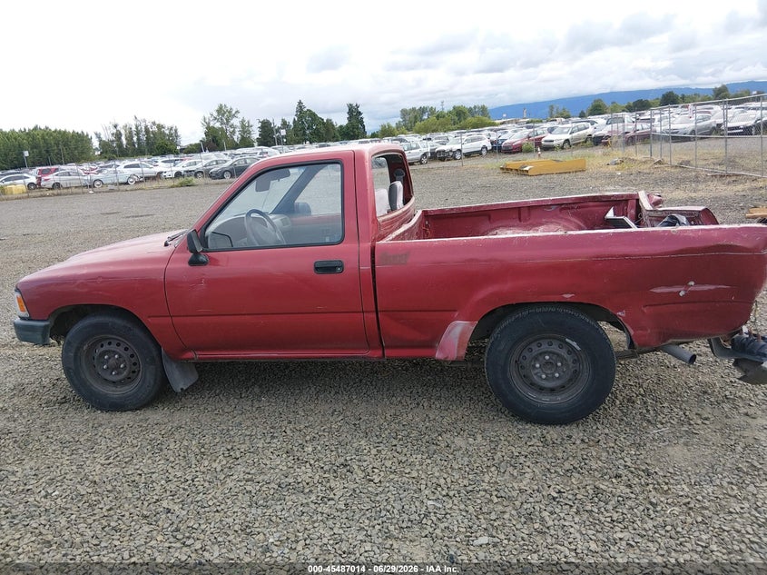 1993 Toyota Pickup 1/2 Ton Short Whlbase Stb VIN: 4TARN81A7PZ095656 Lot: 45487014