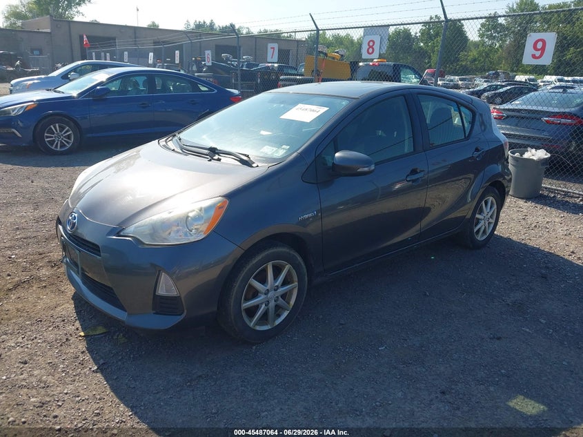 2013 Toyota Prius C Three JTDKDTB34D1048008 photo 1