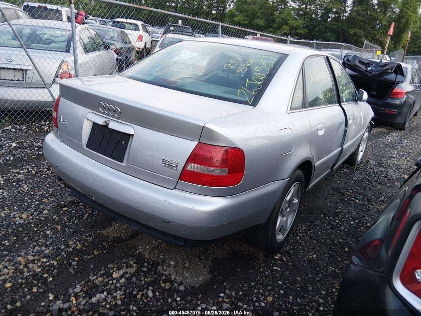 2000 AUDI A4 auction photo 4