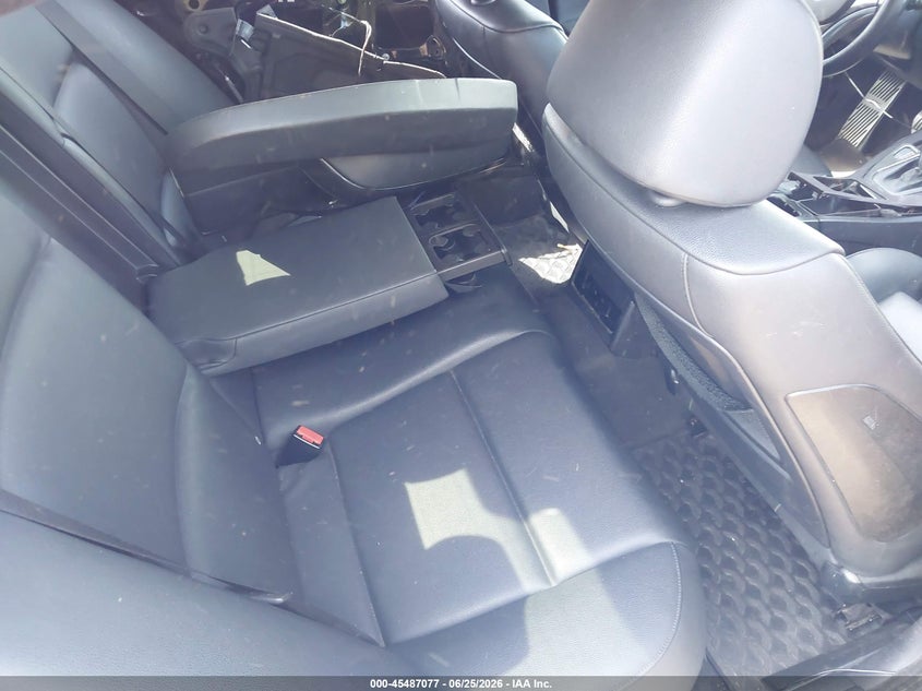 2007 BMW 328I auction photo 8