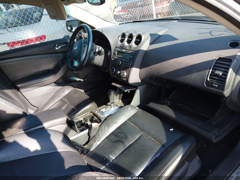2009 NISSAN ALTIMA auction photo 5