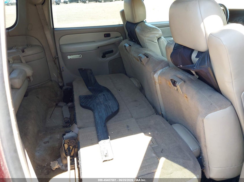 2002 CHEVROLET SUBURBAN 1500 auction photo 8
