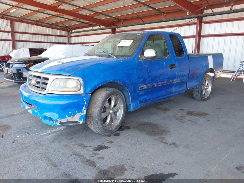 2000 FORD F-150 auction photo 2