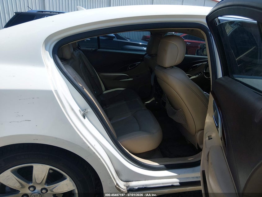 2011 BUICK LACROSSE auction photo 8