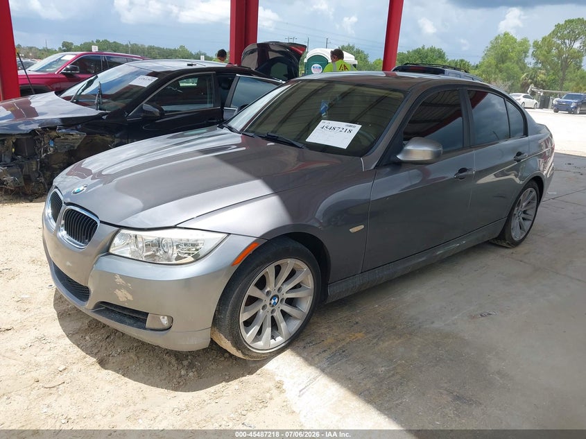 Vin: wbaph7c52be680381, lot: 45985415, bmw 328i 20112