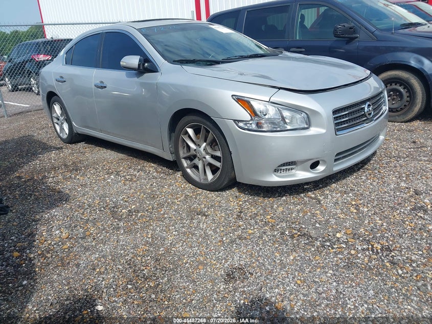 2014 Nissan 3.5 S/3.5 Sv