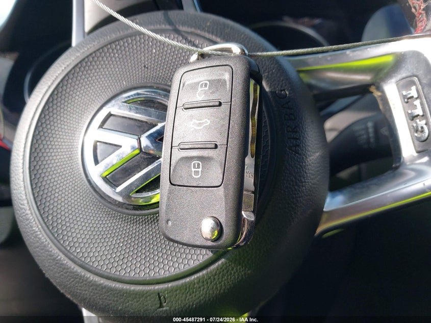2017 VOLKSWAGEN JETTA SEDAN 2.0L I-4 DI, DOHC, VVT, TURBO, 210HP