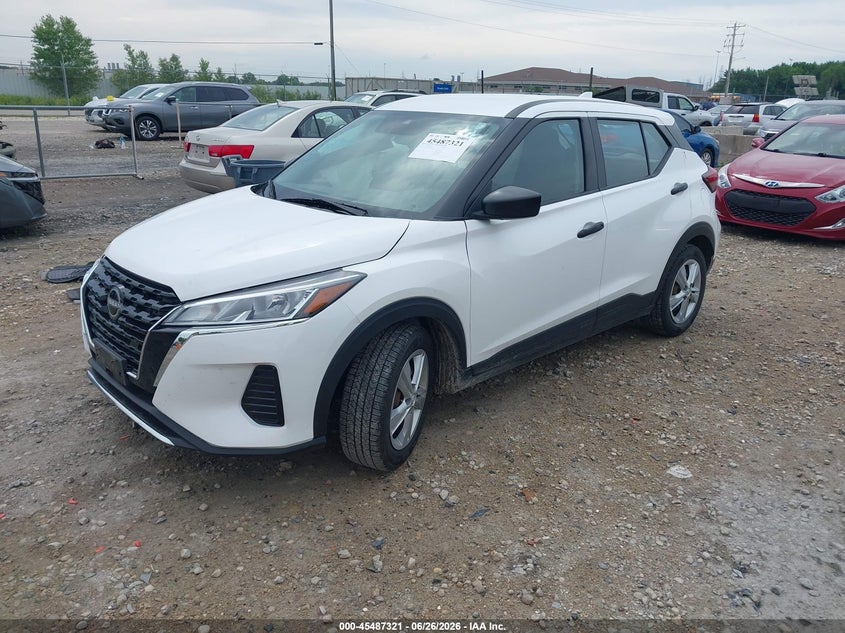 2022 NISSAN KICKS auction photo 2