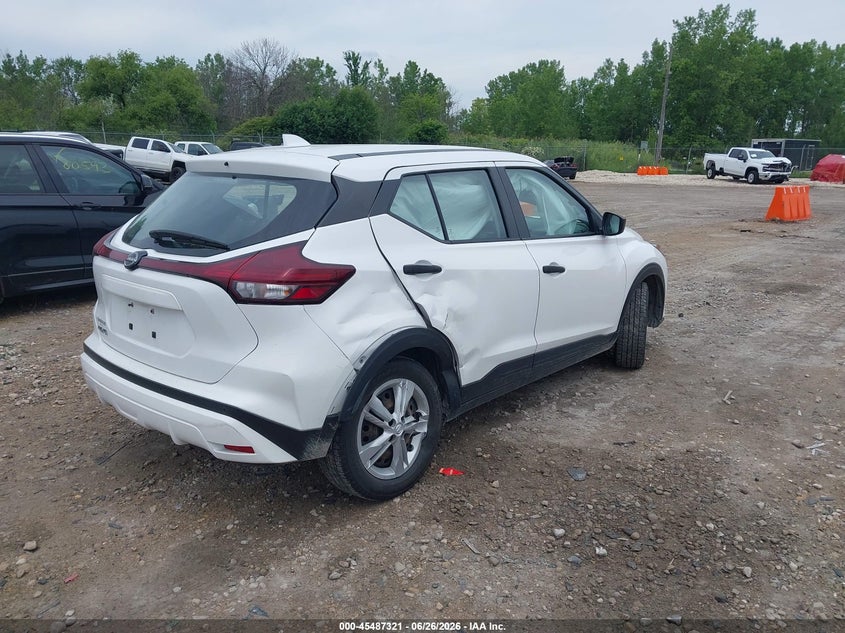 2022 NISSAN KICKS auction photo 6