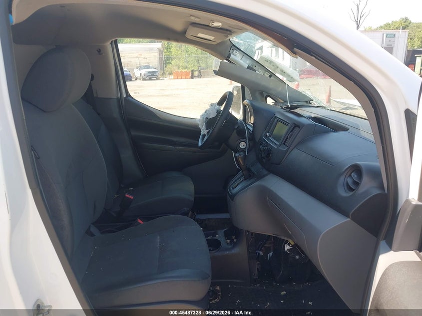 AtlanticExpress - Nissan NV 200