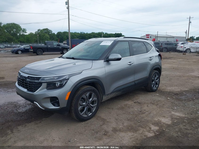 2024 KIA SELTOS auction photo 2