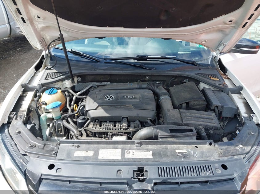 AtlanticExpress - Volkswagen Passat