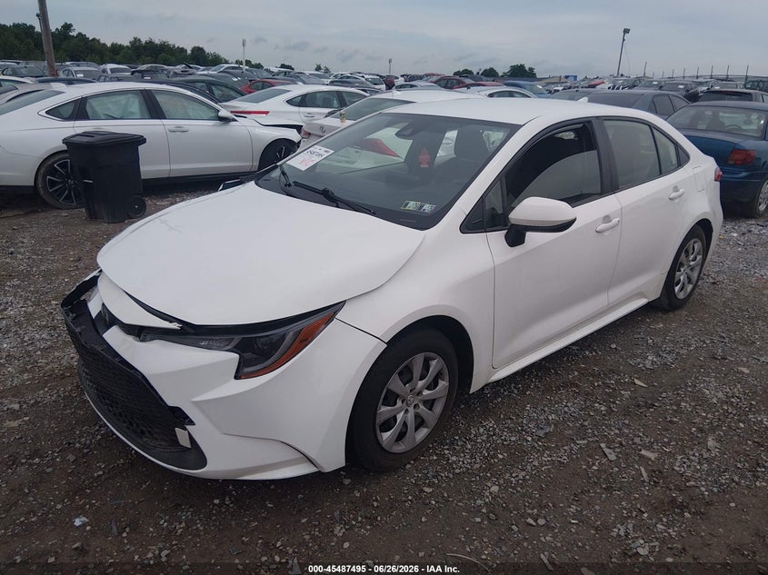 2022 Toyota Corolla, Right Front, IAAI, VIN JTDEPMAE6N3019709 — photo 2