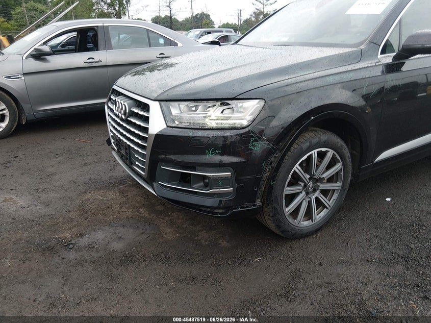 AUDI Q7 2019 VIN WA1LHAF79KD025677