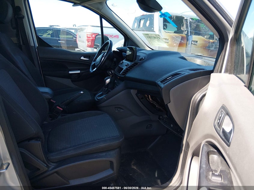 2019 FORD TRANSIT CONNECT auction photo 5