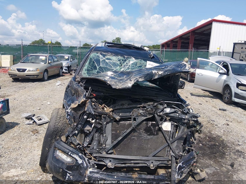 2018 GMC SIERRA 1500 auction photo 6