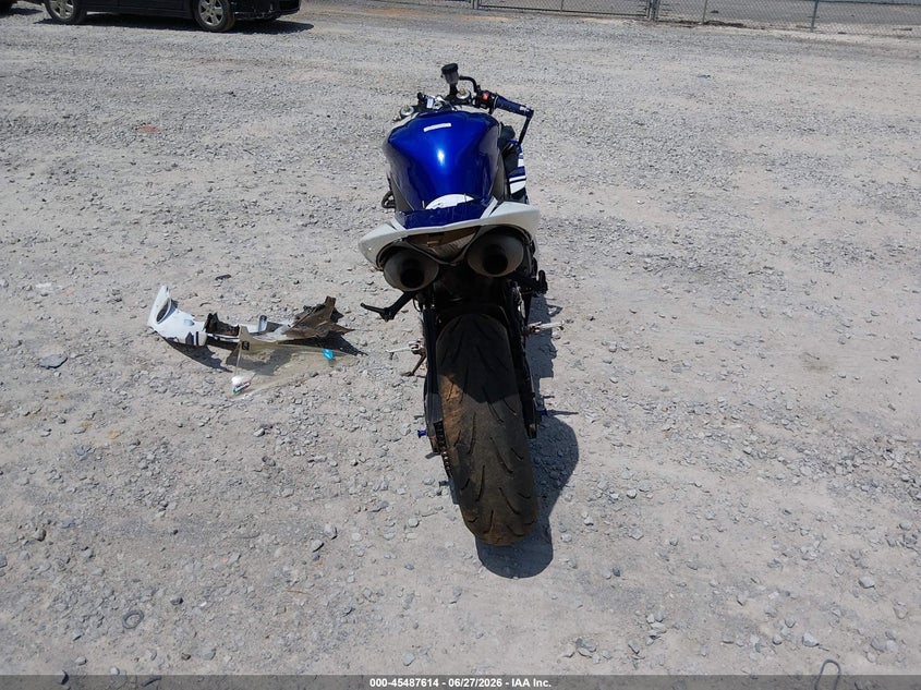 2005 YAMAHA YZFR1 auction photo 6
