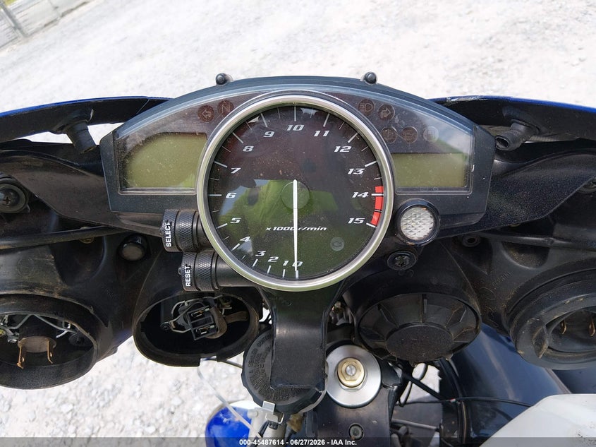 2005 YAMAHA YZFR1 auction photo 7