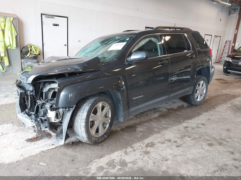 2017 GMC TERRAIN auction photo 2