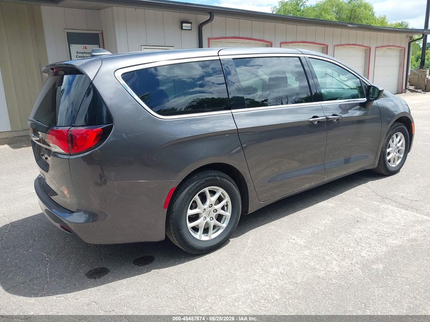 Vin: 2c4rc1cg9nr146634, lot: 45985871, chrysler voyager lx 20224